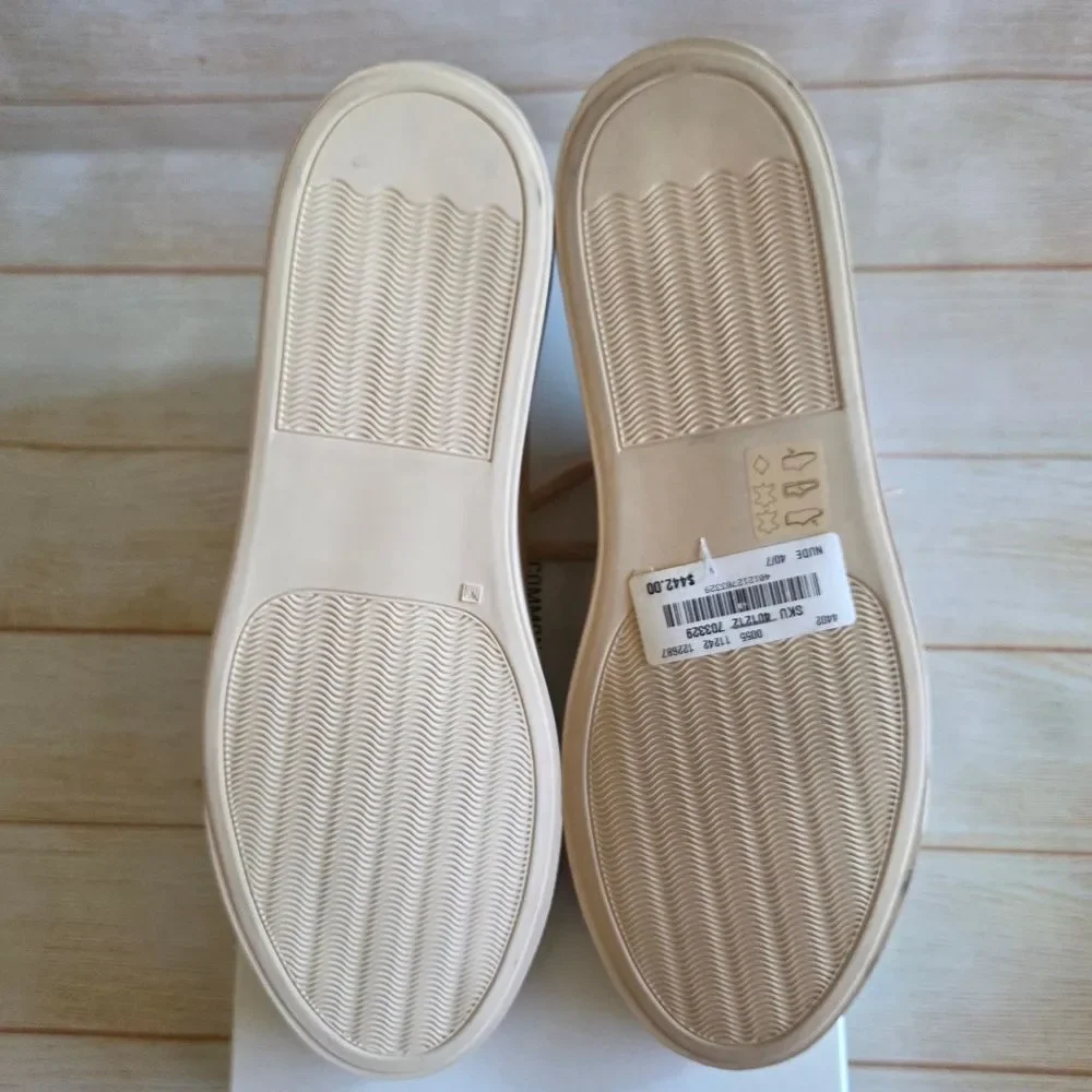 Common Projects Achilles Low Sneakers Nude Size 40 Made In Italy Unisex